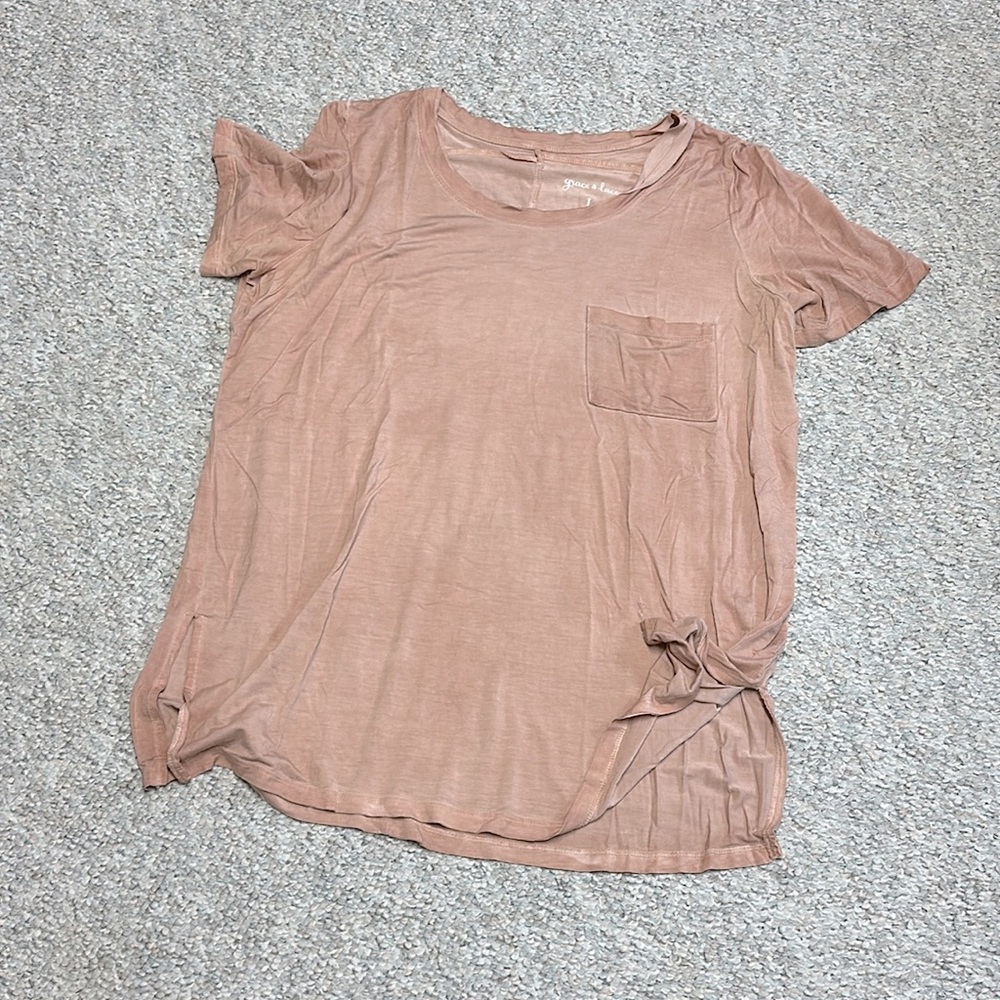 Grace & Lace mineral wash basic tee